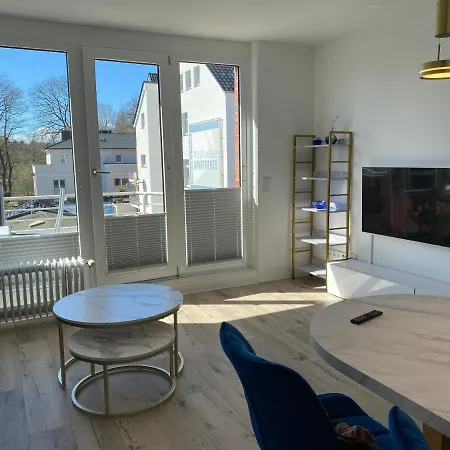 Modernes An Timmendorfer Promenade, 1. Reihe Apartment *