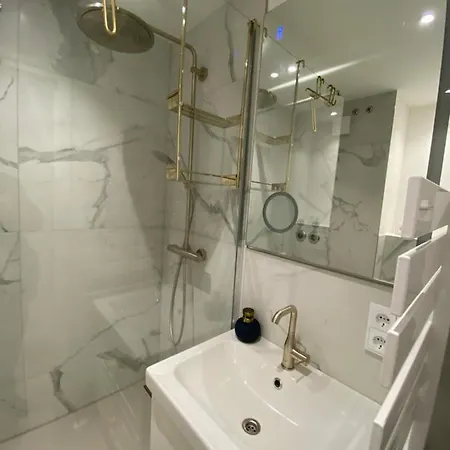 Apartment Modernes An Timmendorfer Promenade, 1. Reihe *